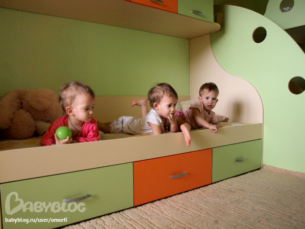 детская комната для тройняшек