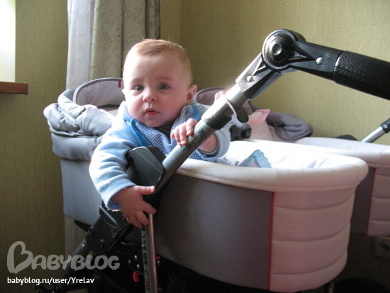 Нам 8 месяцев но самостоятельно не садимся Нам 8 месяцев но самостоятельно не садимся