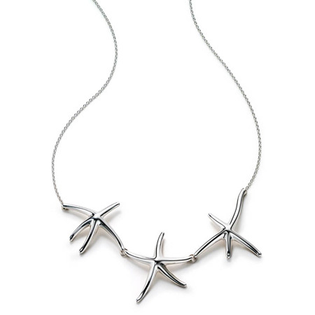 Elsa Peretti™ Starfish necklace in sterling silver.