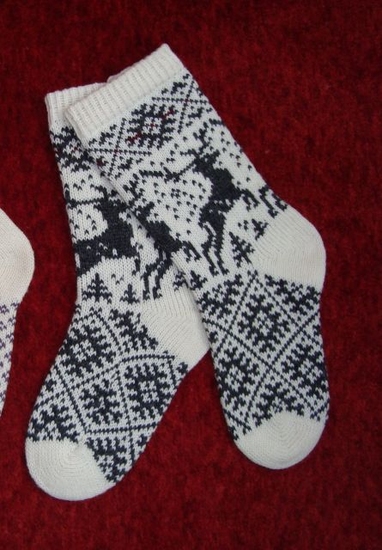 Рождественский носок спицами для подарков