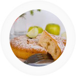 Яблочная шарлотка