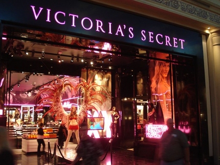 Victoria secret метрополис какой этаж