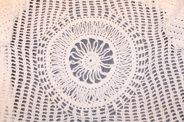 Белое балеро