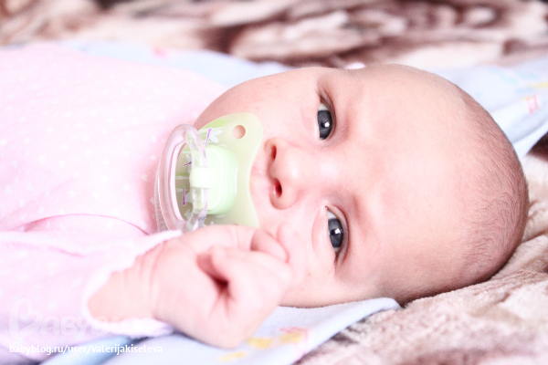 1 месяц и крестины