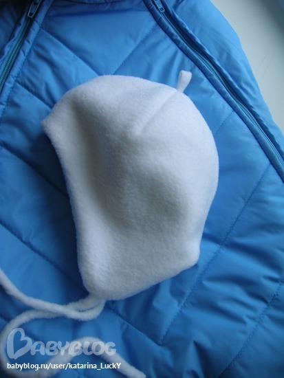 Зимняя детская шапка с ушками из флиса