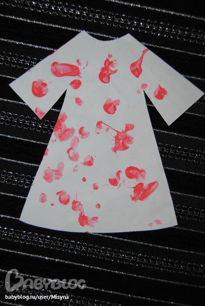 А у меня растет художница!!!